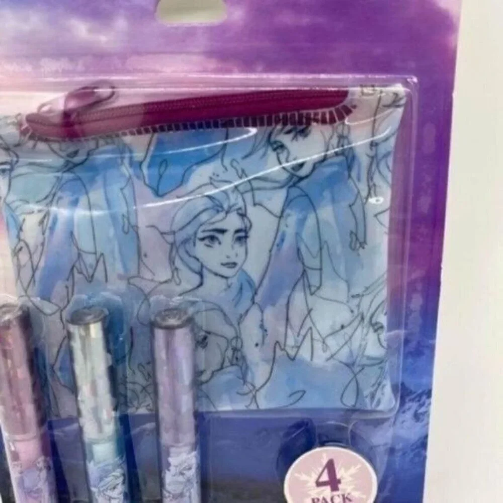Disney Frozen Gift Set Elsa and Anna Lip Gloss and Cosmetic Bag